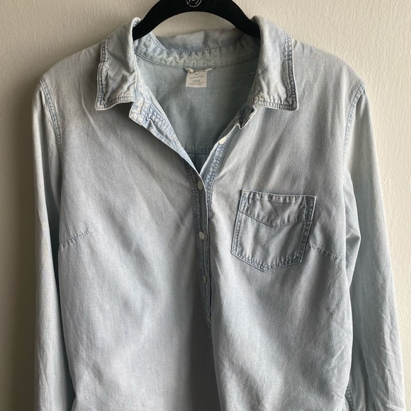 J Crew-Button Up Blouse-Denim-Light Blue - Picture 1 of 4